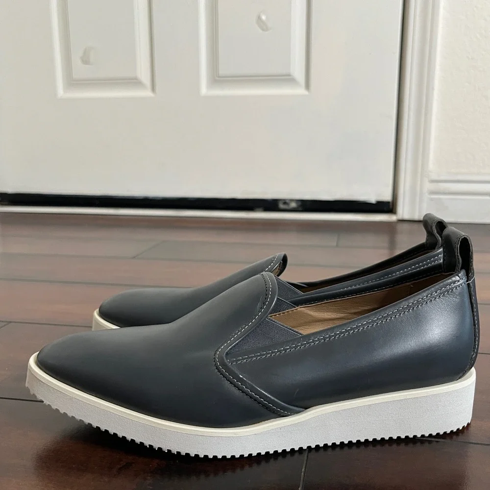 Everlane Women's‎ The Leather Street Shoe Pointed Toe loafers Slate Grey size 8
